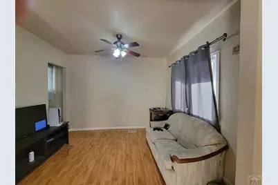 1324 Cypress St, Pueblo, CO 81004 - Photo 3