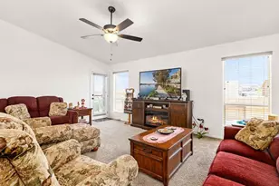 1700 Kingfisher Ln, Pueblo, CO 81008 - Photo 19