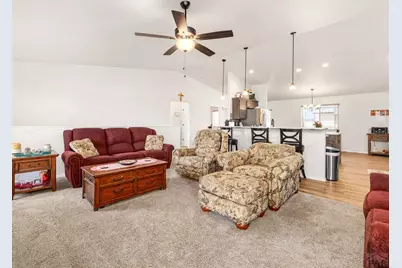 1700 Kingfisher Ln, Pueblo, CO 81008 - Photo 17