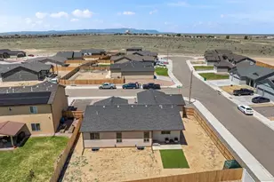 1700 Kingfisher Ln, Pueblo, CO 81008 - Photo 5