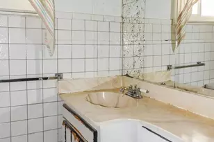 910 Elm St, Pueblo, CO 81004 - Photo 5