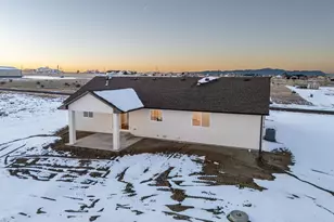 1904 N Spanish Lady Ln, Pueblo West, CO 81007 - Photo 35