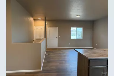 3526 Wapiti Ln, Pueblo, CO 81005 - Photo 5