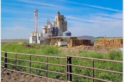 38252 County Rd 8, Lamar, CO 81052 - Photo 3