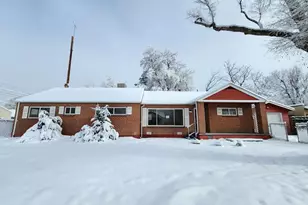 511 W Pitkin Ave, Pueblo, CO 81004 - Photo 1