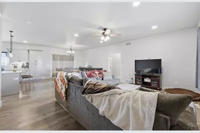 421 N Heather Dr., Pueblo, CO 81007 - Photo 25