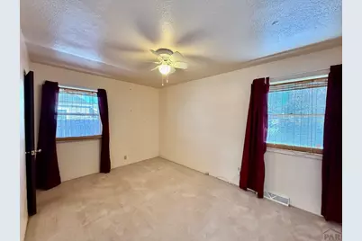 813 Brown Ave, Pueblo, CO 81004 - Photo 5