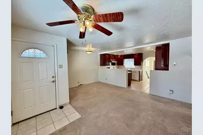 813 Brown Ave, Pueblo, CO 81004 - Photo 3