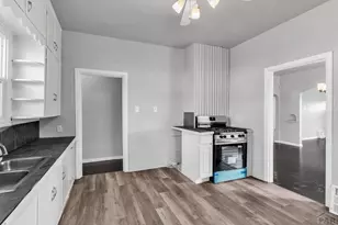 228 W 3rd St, Walsenburg, CO 81089 - Photo 11