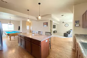 1808 Kingfisher Ln, Pueblo, CO 81008 - Photo 3