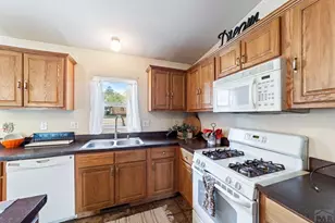 8906 Grand Ave, Beulah, CO 81023 - Photo 23