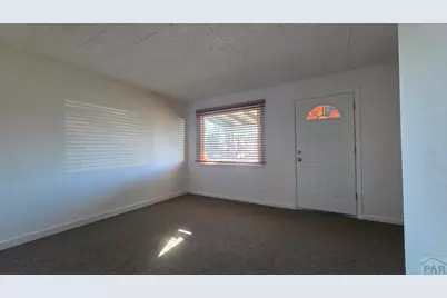 1929 E 15th St, Pueblo, CO 81001 - Photo 3