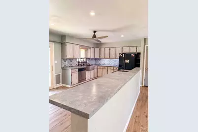 28235 Manor Dr, Rocky Ford, CO 81067 - Photo 5