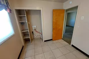 2042 S Riverview Dr, Pueblo, CO 81006 - Photo 17