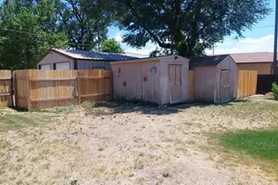 2042 S Riverview Dr, Pueblo, CO 81006 - Photo 31