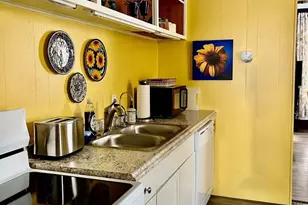 818 S Main St, Rocky Ford, CO 81067 - Photo 9