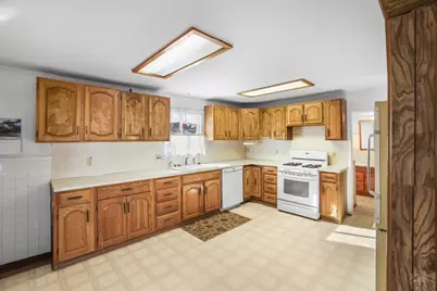 714 W 15th St, Pueblo, CO 81003 - Photo 11