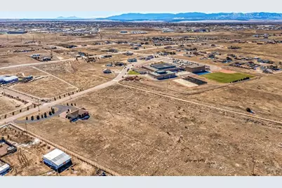 613 E Earl Dr, Pueblo West, CO 81007 - Photo 57