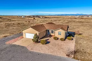 613 E Earl Dr, Pueblo West, CO 81007 - Photo 49