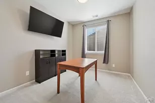 2215 Cliffmoor Ln, Pueblo, CO 81008 - Photo 17