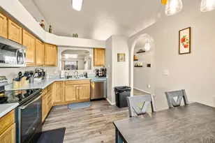 813 Ardath Ln, Pueblo, CO 81005 - Photo 7