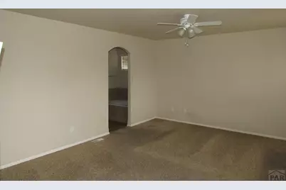 2223 Inspiration Ln, Pueblo, CO 81008 - Photo 9