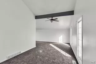 7 Kingsbridge Pl, Pueblo, CO 81001 - Photo 7