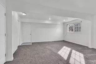 7 Kingsbridge Pl, Pueblo, CO 81001 - Photo 23