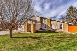 7 Kingsbridge Pl, Pueblo, CO 81001 - Photo 1