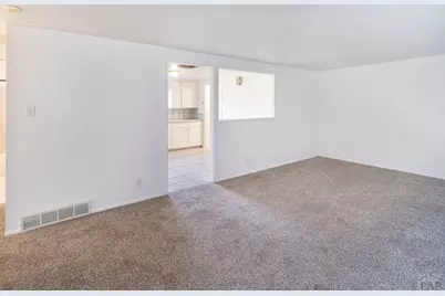 1523 Jerry Murphy Rd, Pueblo, CO 81001 - Photo 15