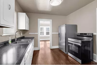 1523 E 11th St, Pueblo, CO 81001 - Photo 11