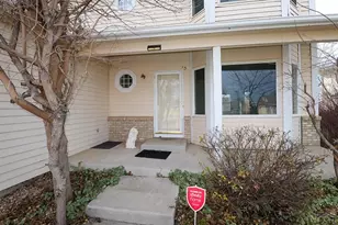 30 Bellita Dr, Pueblo, CO 81001 - Photo 3