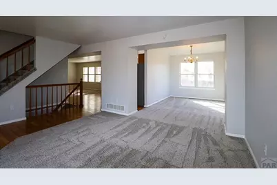 30 Bellita Dr, Pueblo, CO 81001 - Photo 7