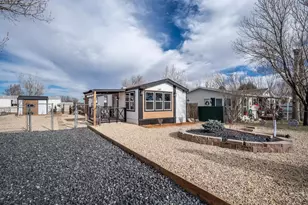 249 E Dawnview Dr, Pueblo West, CO 81007 - Photo 35