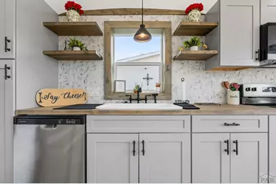 249 E Dawnview Dr, Pueblo West, CO 81007 - Photo 9