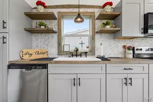 249 E Dawnview Dr, Pueblo West, CO 81007 - Photo 9