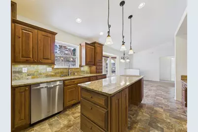 331 S Nicklaus Dr, Pueblo West, CO 81007 - Photo 9