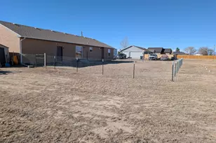 977 E Sumac Dr, Pueblo West, CO 81007 - Photo 45