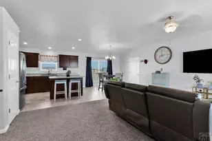 977 E Sumac Dr, Pueblo West, CO 81007 - Photo 9