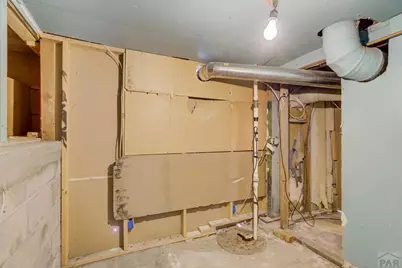 1912 E 5th St, Pueblo, CO 81001 - Photo 33