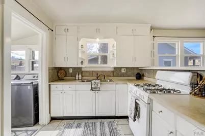 1912 E 5th St, Pueblo, CO 81001 - Photo 13