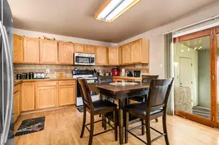 32 Scotland Rd, Pueblo, CO 81001 - Photo 7