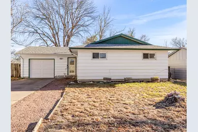 32 Scotland Rd, Pueblo, CO 81001 - Photo 1