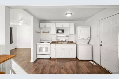 2011 E 5th St, Pueblo, CO 81001 - Photo 7