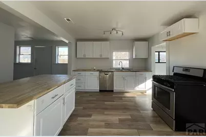 1608 W 20th St, Pueblo, CO 81003 - Photo 9