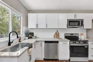 506 Van Buren St, Pueblo, CO 81004 - Photo 11