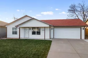 3002 Tucci Ln, Pueblo, CO 81005 - Photo 1