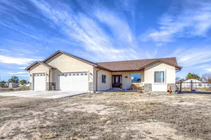 1317 N Vermillion Ct, Pueblo West, CO 81007 - Photo 1