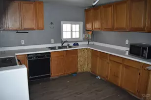 216 Gilpin St, La Junta, CO 81050 - Photo 15