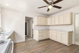 1515 W 17th St, Pueblo, CO 81003 - Photo 9